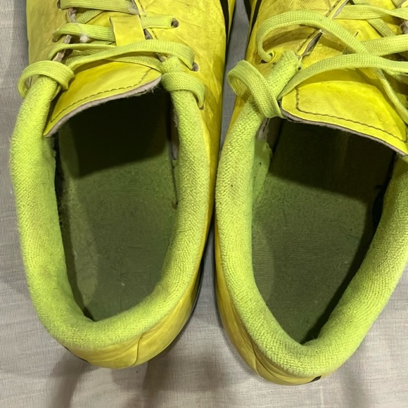 Nike youth size 5 hypervenom  Athletic Shoes - Picture 3 of 11